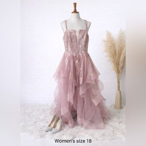 Chic Layered Pink Lace Dress